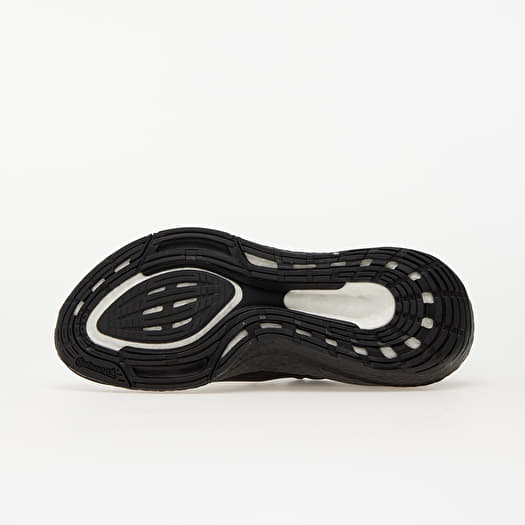 Men's shoes Y-3 UltraBOOST 21 Black/ Black/ Core White | Footshop