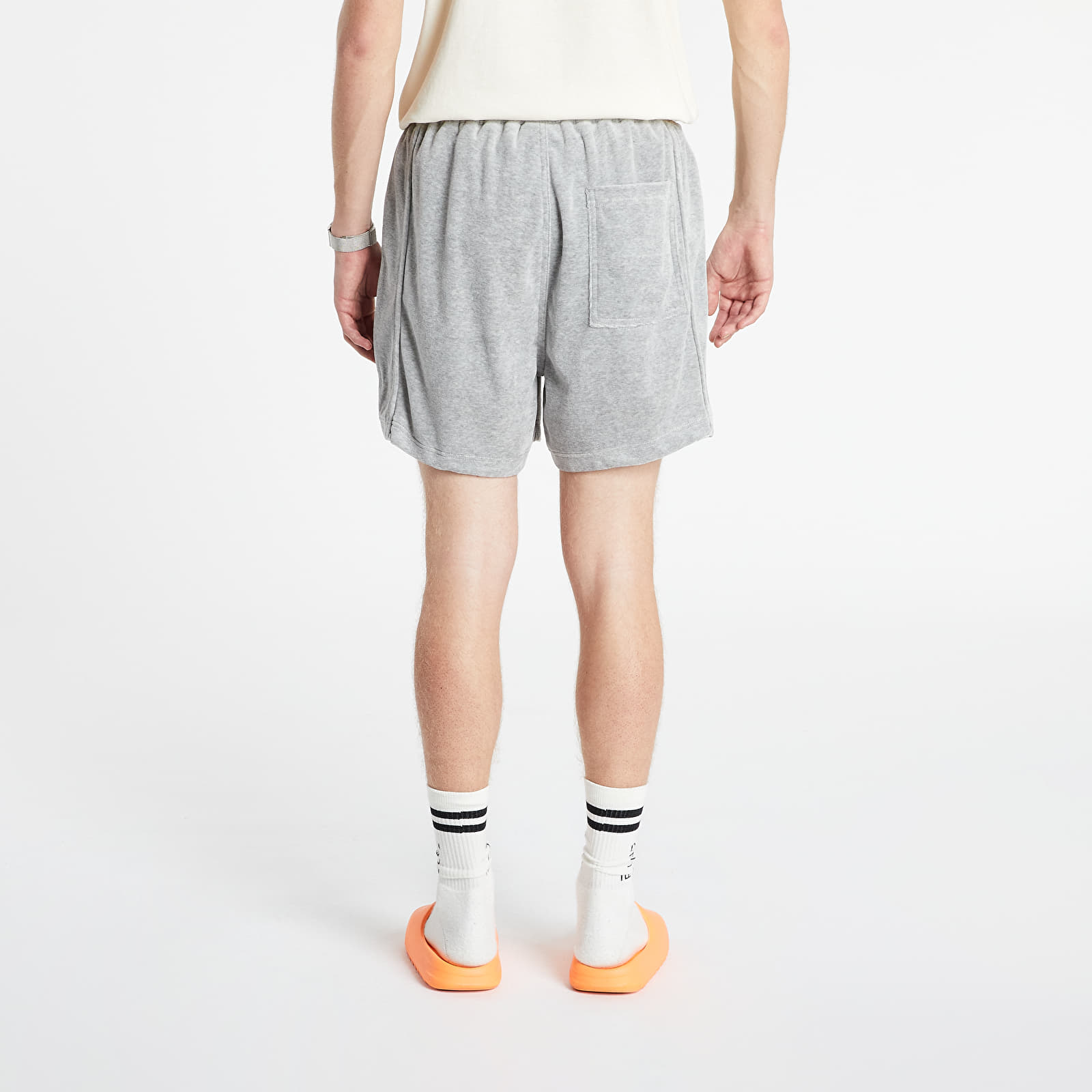 Shorts PLEASURES Party Animal Velour Shorts Grey