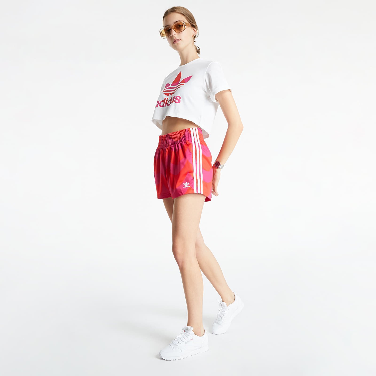 Къси панталони adidas x Marimekko Shorts Vivred/ Terema