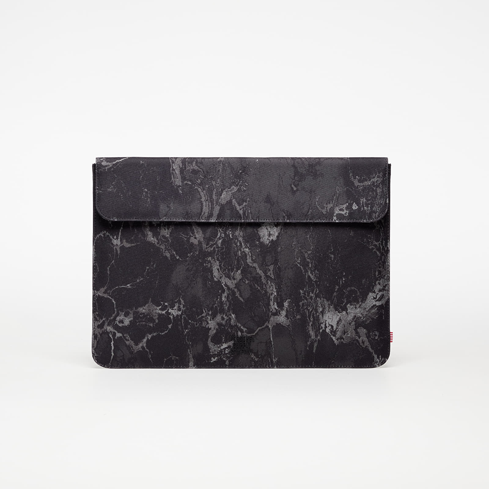 Male torbe Herschel Supply Co. Spokane Sleeve for 15/ 16 inch MacBook Black Marble