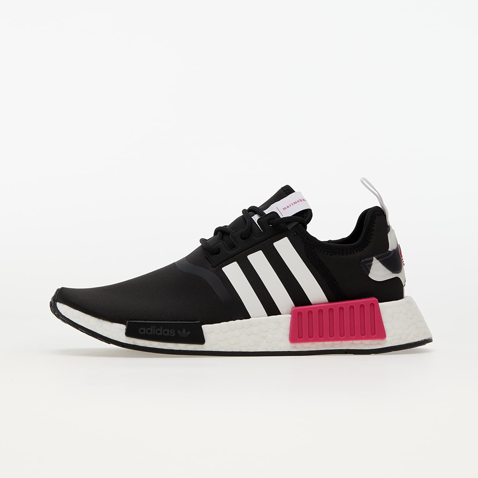 Dámske topánky a tenisky adidas NMD_R1 W Core Black/ Team Red Mate/ Ftw White