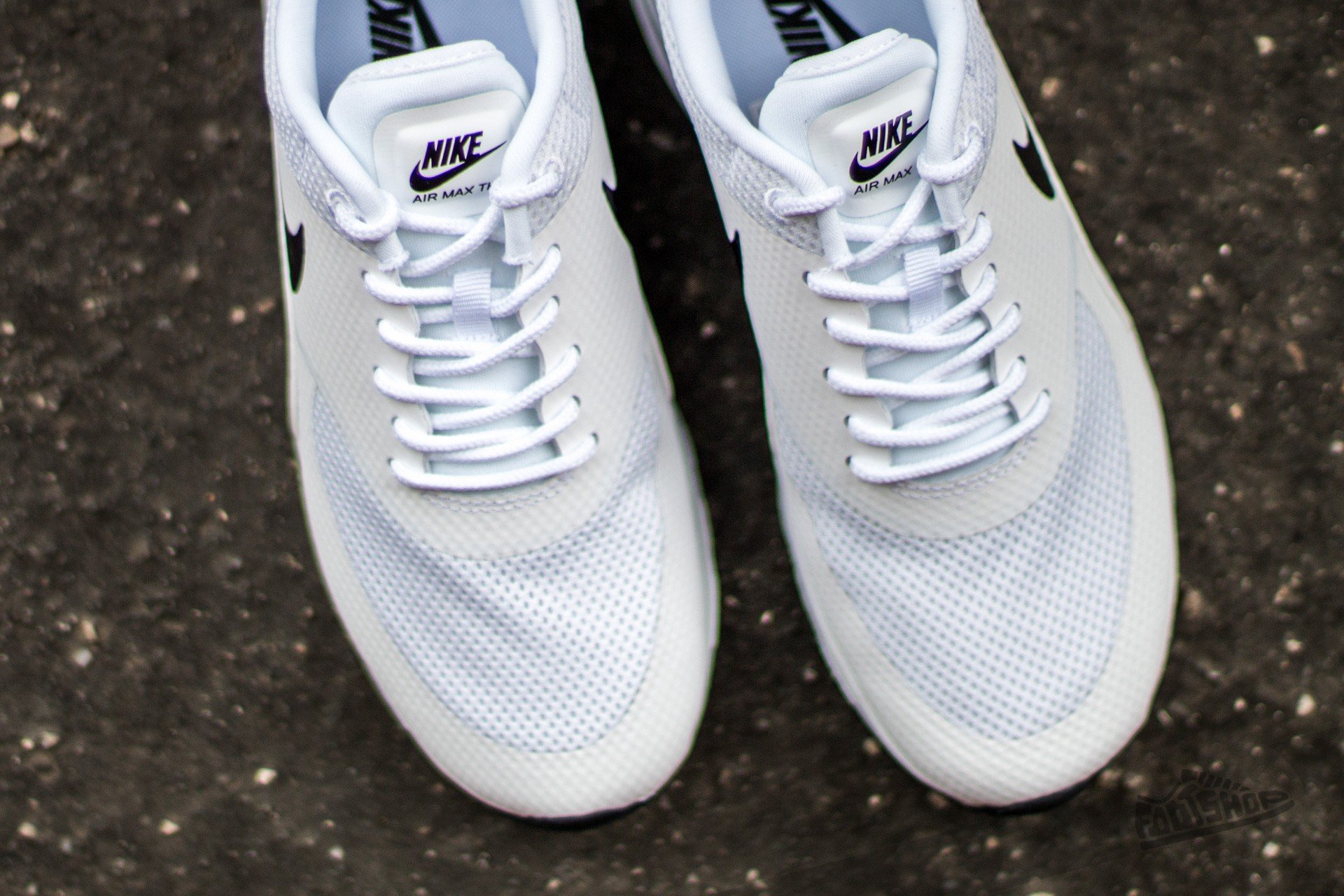 Buty damskie Nike Wmns Air Max Thea White/ Black