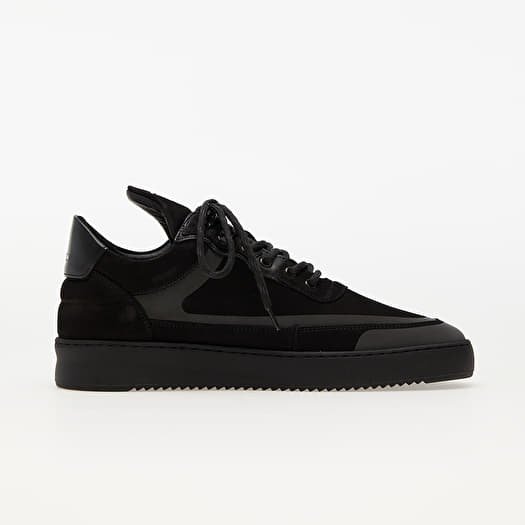 All black filling pieces top