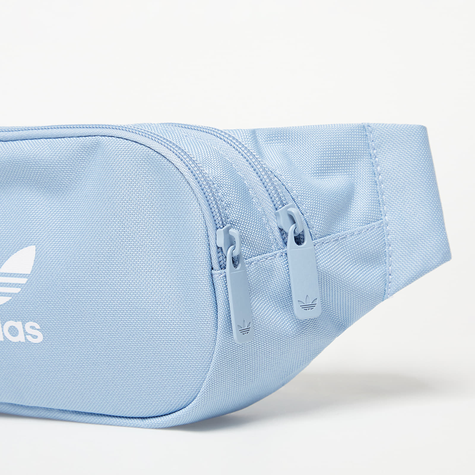 Hip bags adidas Adicolor Waistbag Ambient Sky/ White