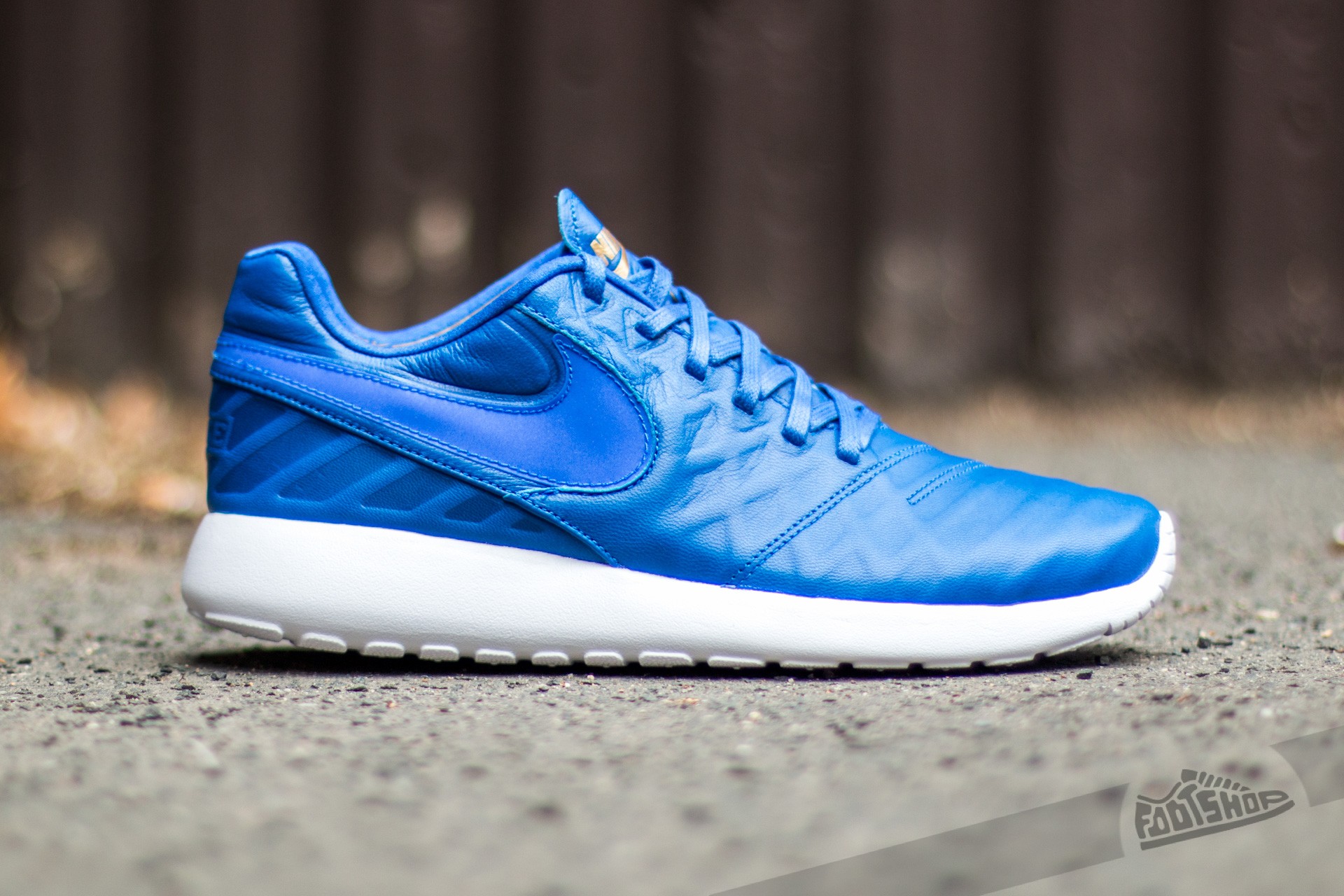 Men s shoes Nike Roshe Tiempo VI QS Racer Blue Racer Blue