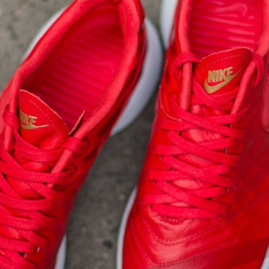 nike roshe tiempo vi qs