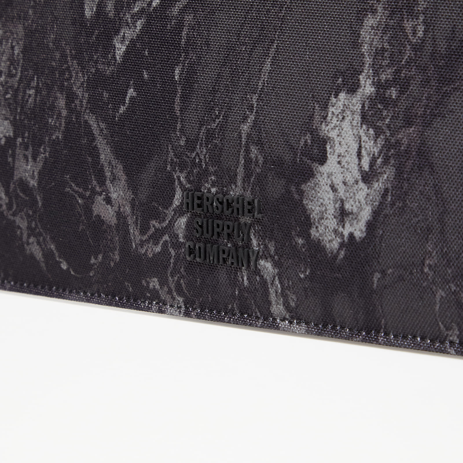 Tártáska Herschel Supply Co. Spokane Sleeve for 13 inch MacBook  Black Marble