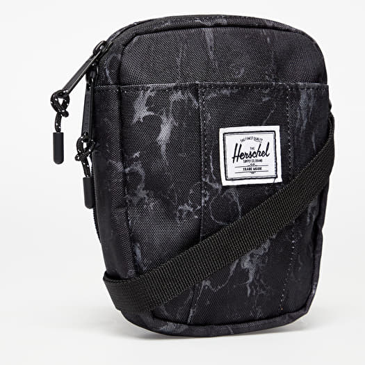 Herschel hot sale cruz black