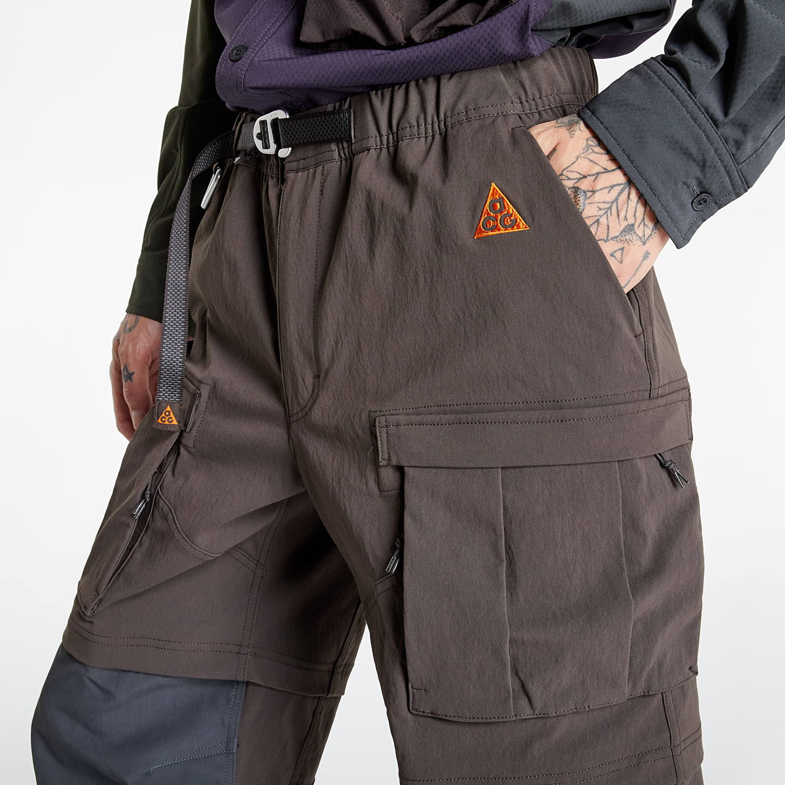 Džínsy a nohavice Nike ACG Men's Cargo Pants Velvet Brown/ Campfire Orange