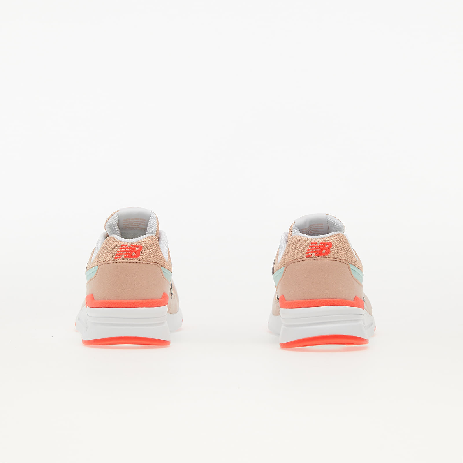 Kids sneakers and shoes New Balance 997H Pink Footshop