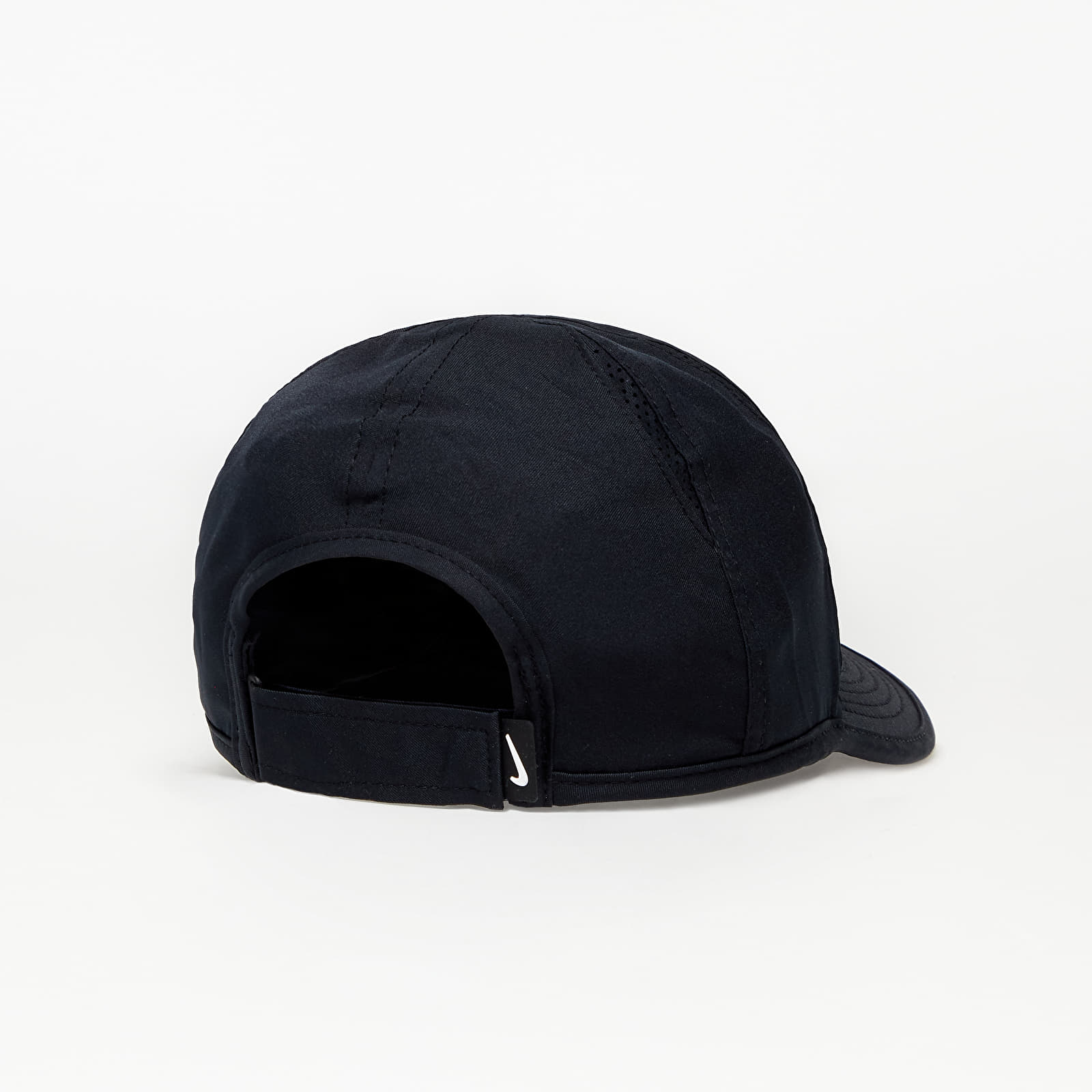 womens black nike baseball hat