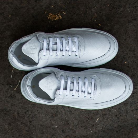 Kobe low sale tops white