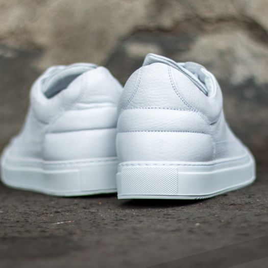 Kobe low tops white top