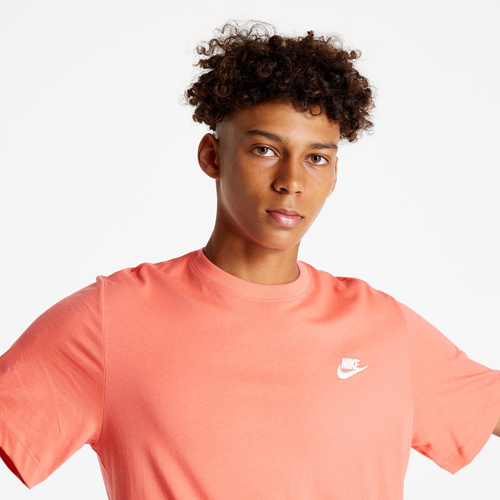 Pólók Nike Sportswear Club Men's T-Shirt Magic Ember/ White