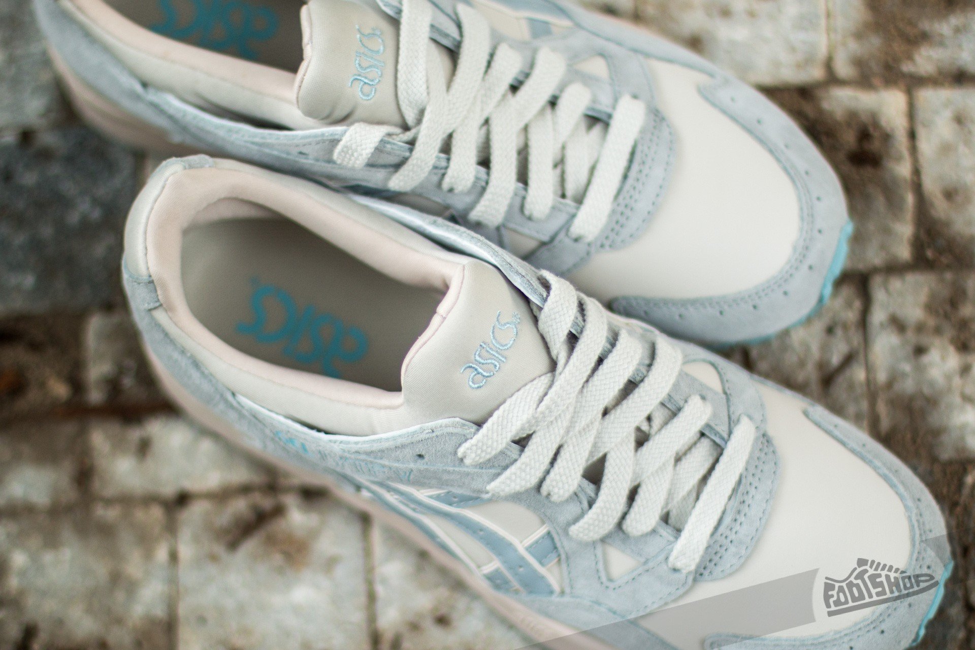 Asics gel lyte v moonbeam deals