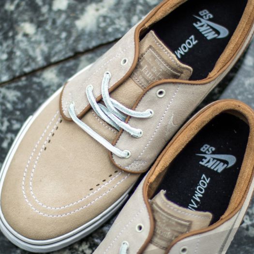 Sb tan stefan janoski max trainers 2025