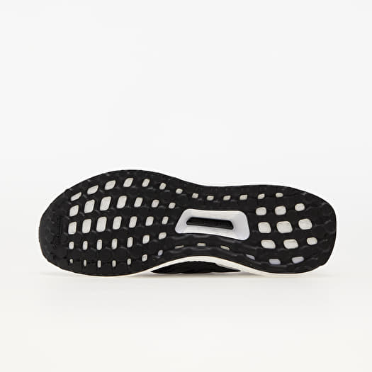 Men's shoes adidas UltraBOOST 4.0 DNA Core Black/ Core Black/ Silver  Metallic (FZ4008) | Footshop
