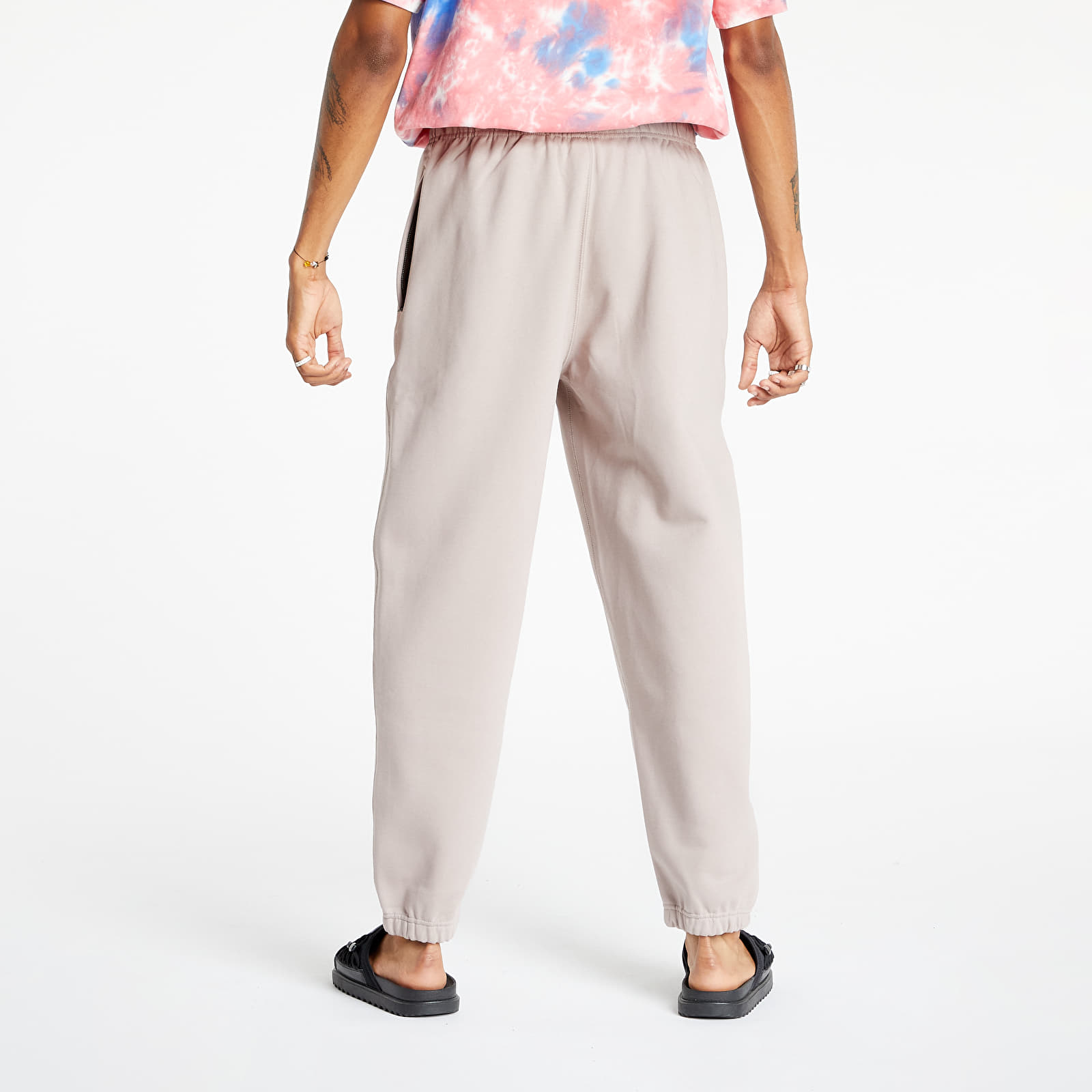 Nohavice NikeLab Men's NRG Solo Swoosh Fleece Pant Malt/ White