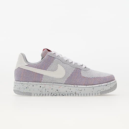 nike airforce 1 crater flyknit trainers in grey