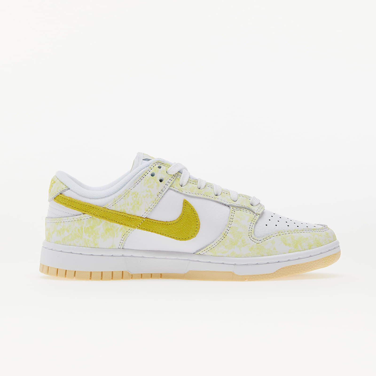 Ženski čevlji Nike W Dunk Low OG Yellow Strike/ Yellow Strike-White