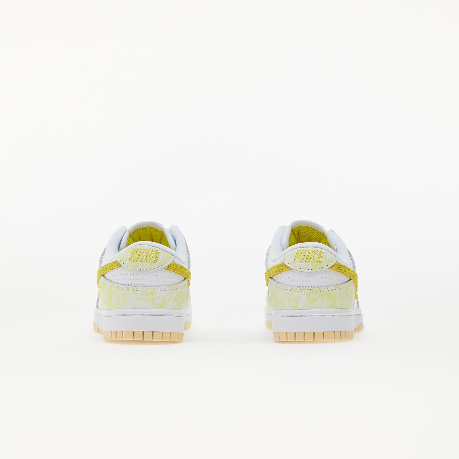 Ženski čevlji Nike W Dunk Low OG Yellow Strike/ Yellow Strike-White