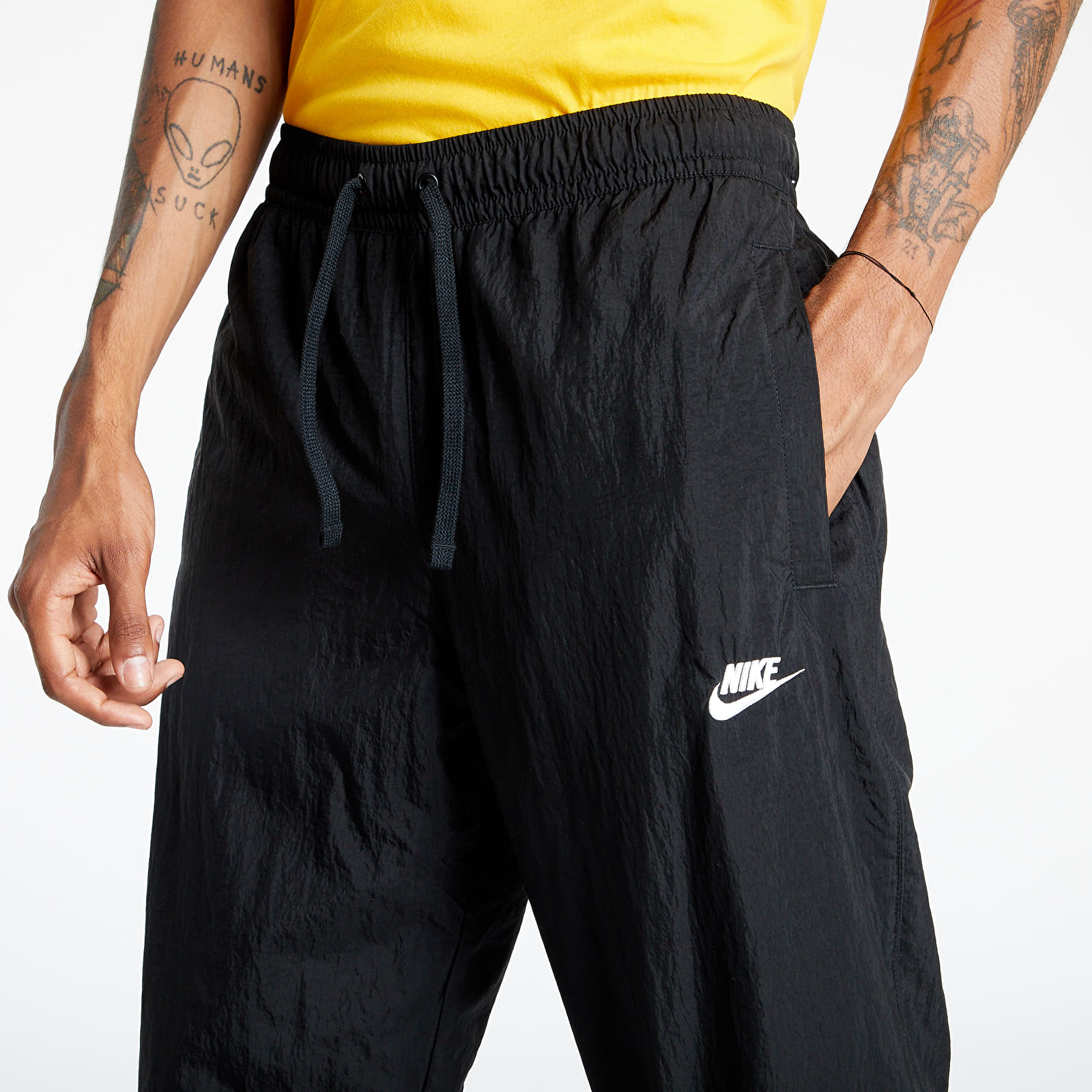 Hlače Nike Sportswear Men's Core Track Pants Black/ Black/ White
