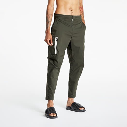 Nike utility pant new arrivals
