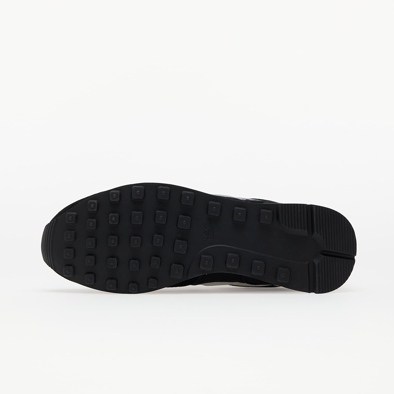 Chaussures et baskets femme Nike W Internationalist Black/ Black-White