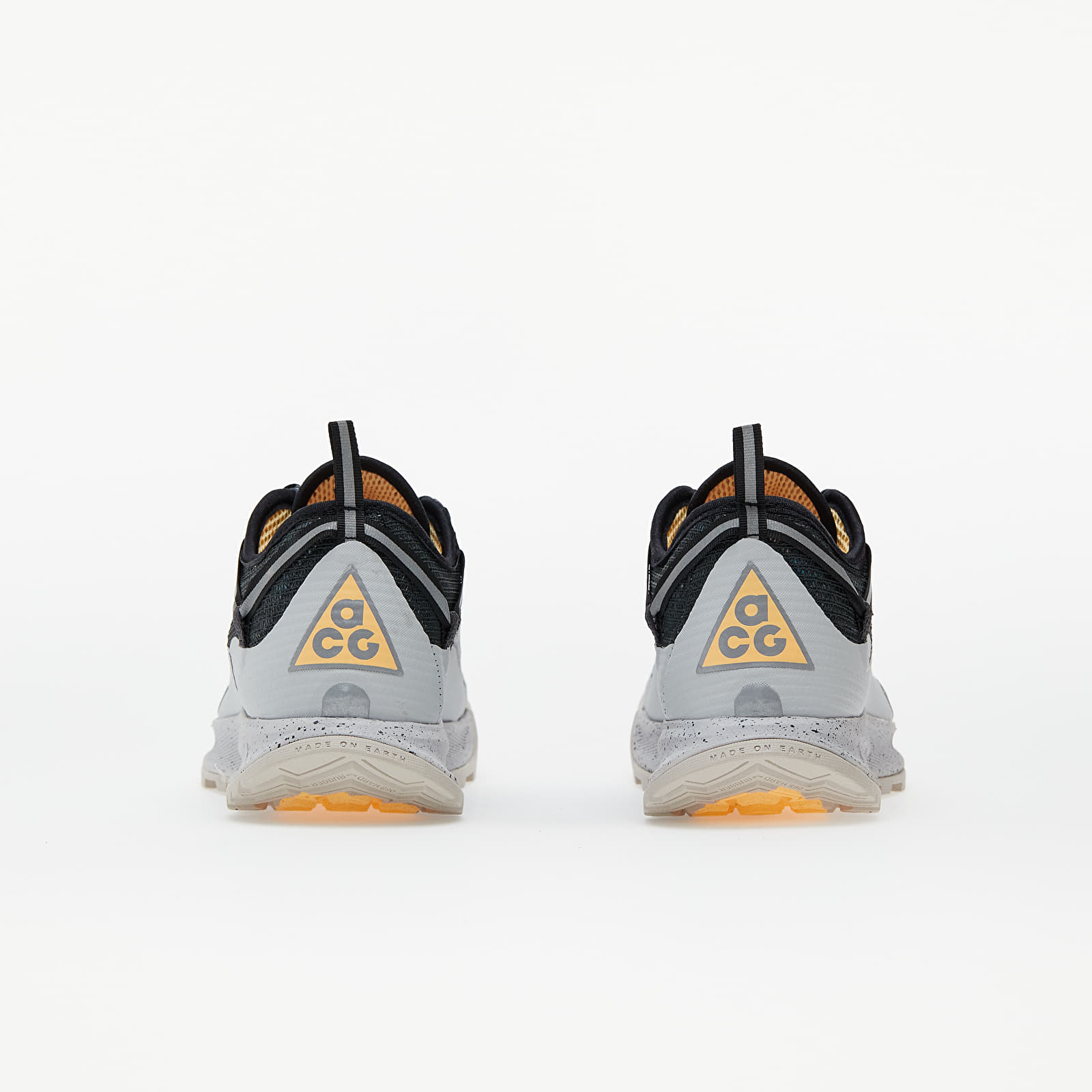Zapatillas Hombre Nike ACG Air Nasu 2 Grey Fog/ Metallic Silver-Melon Tint