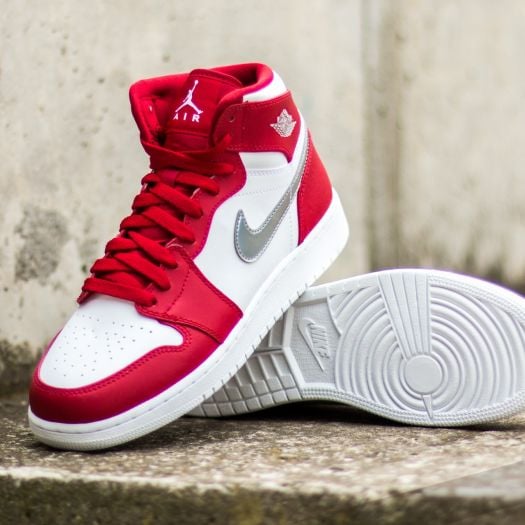 Air jordan 1 retro high gym red cheap metallic silver