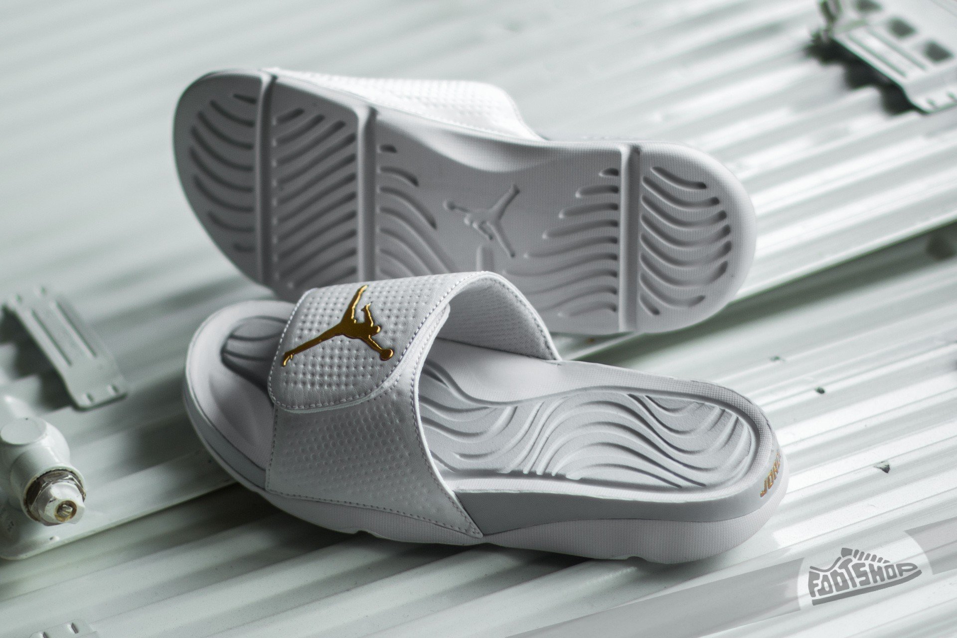 Jordan hydro 5 white gold 2025