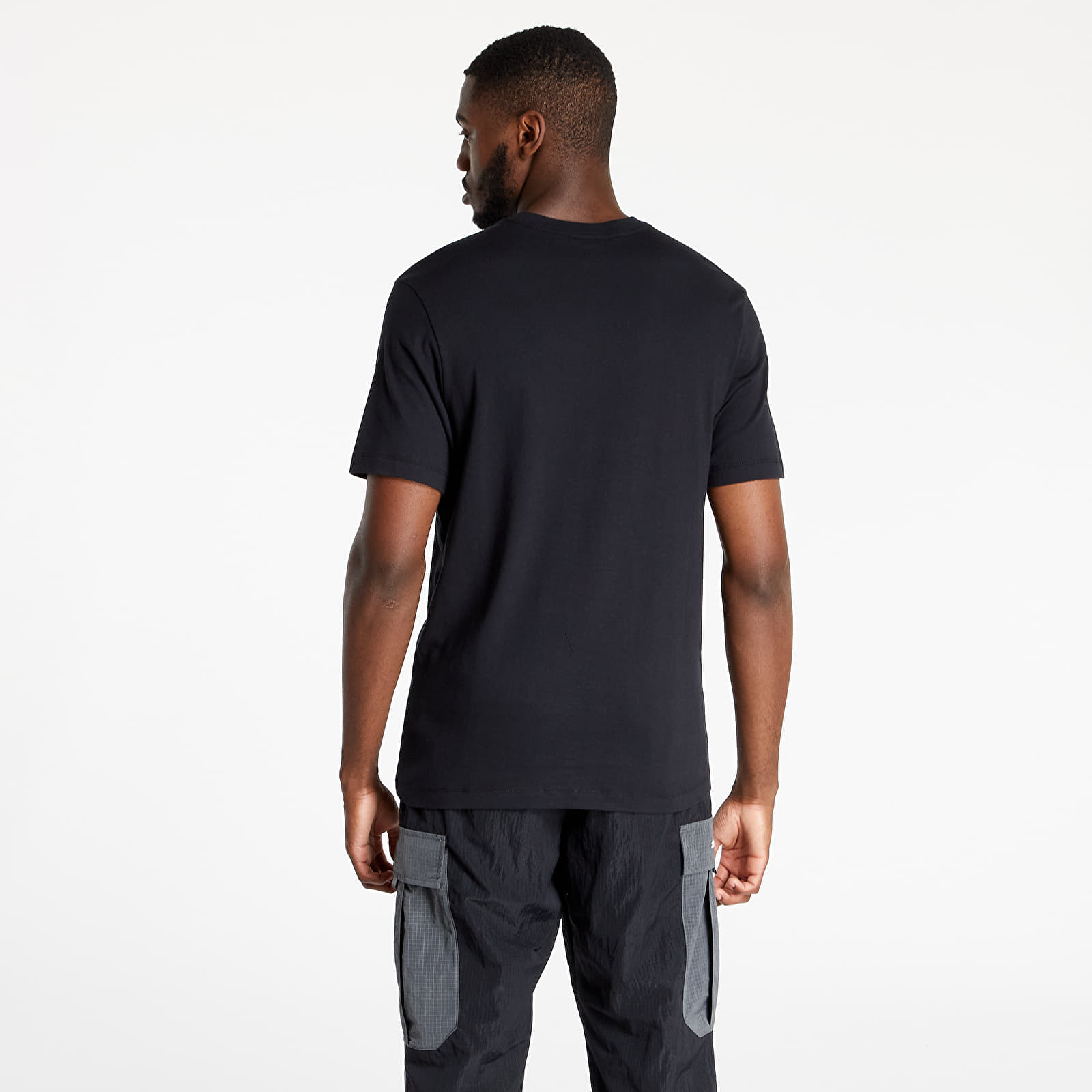 Trička Jordan M J Jumpman Emb Ss Crew Black/White