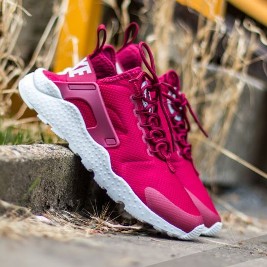 Women's 'air huarache running shoes red hotsell