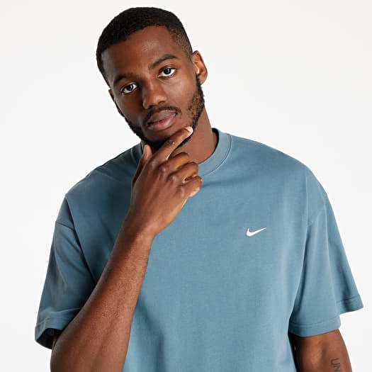 Nikelab swoosh clearance tee blue