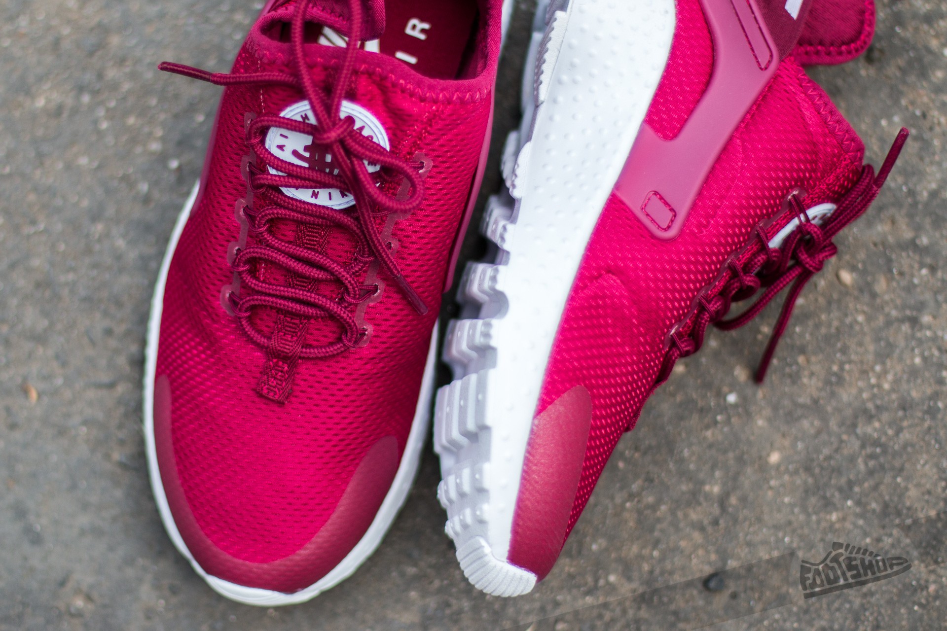 Nike air huarache run ultra noble red shop