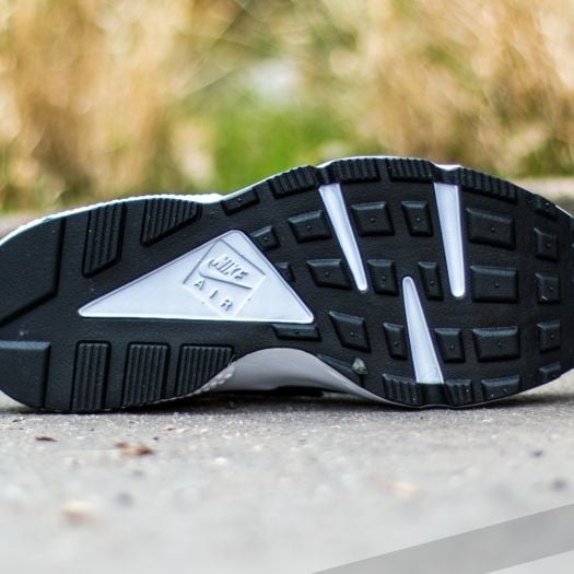Maroon huaraches outlet mens