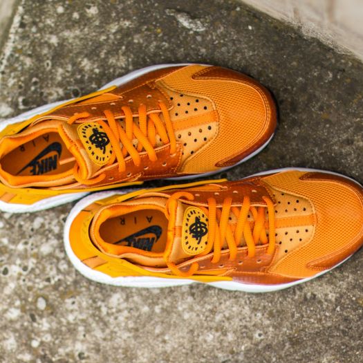 Nike Wmns Air Huarache Run