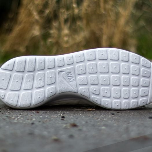 Herren Sneaker und Schuhe Nike Roshe Tiempo VI QS White White Metallic Gold Black Footshop