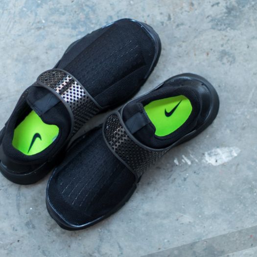 Men s shoes Nike Sock Dart Black Black Volt Footshop