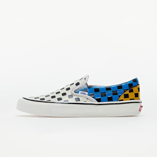 Vans classic slip outlet on 9