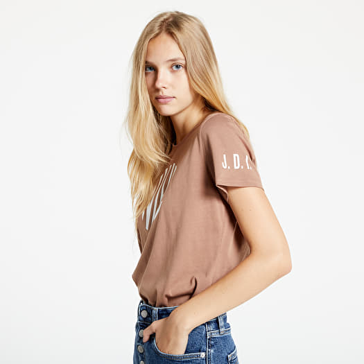 T-shirts Nike Sportswear Women's T-Shirt Archaeo Brown | Footshop