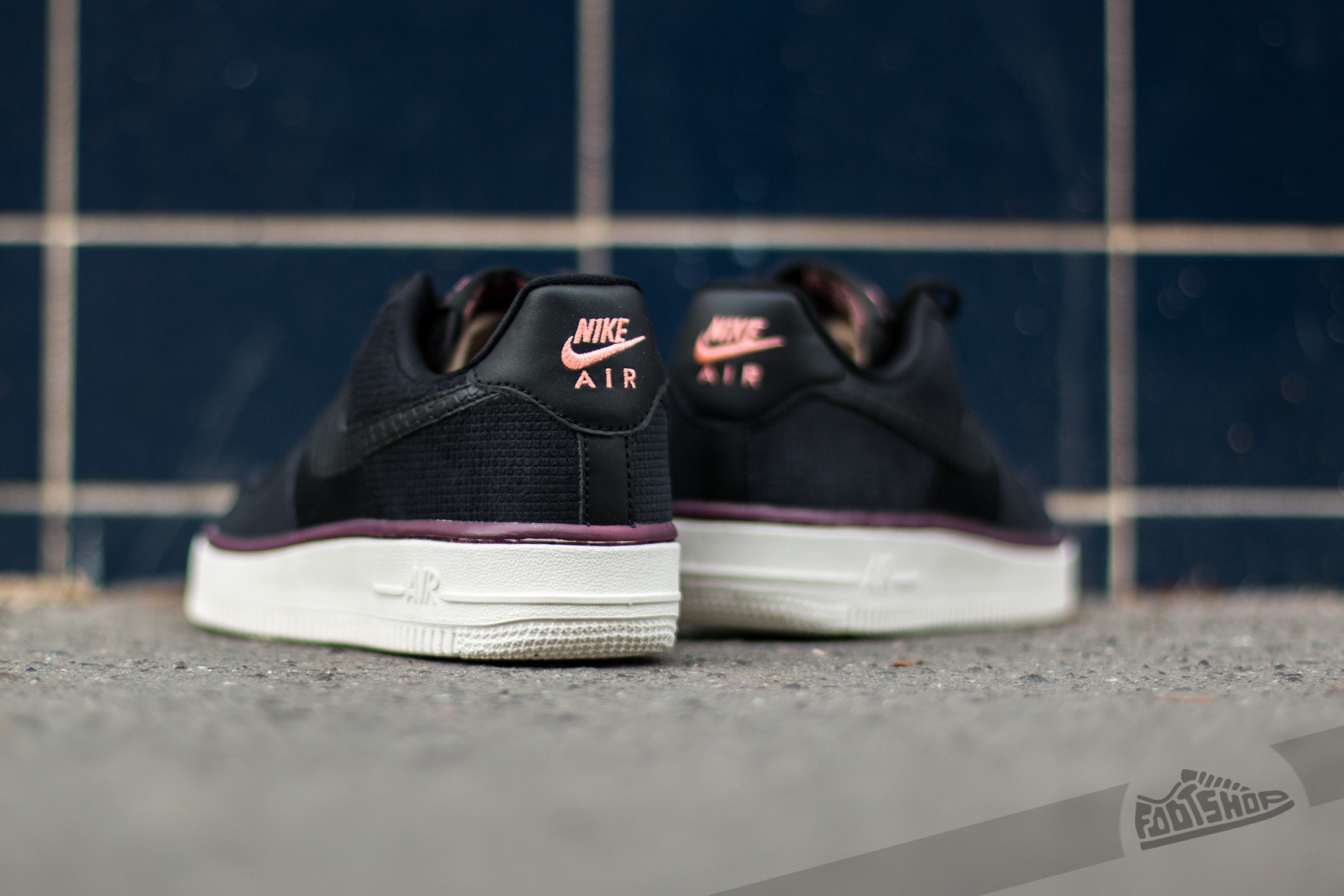 Nike air force 1 07 women's black suede online