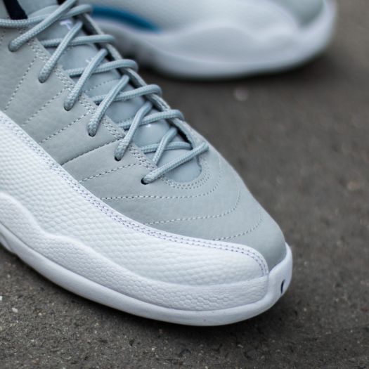 Air jordan 12 store navy blue and white