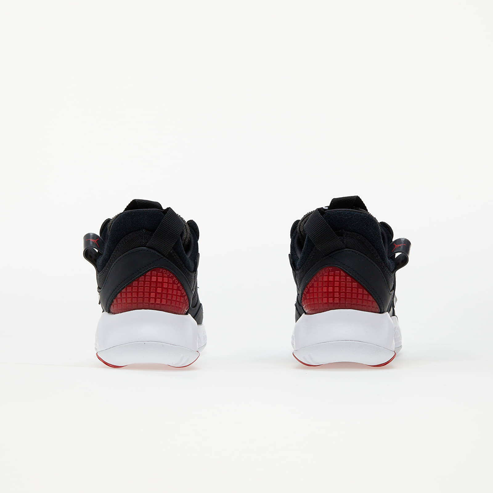 Vyriška avalynė Jordan MA2 Black/ University Red-Gym Red-White