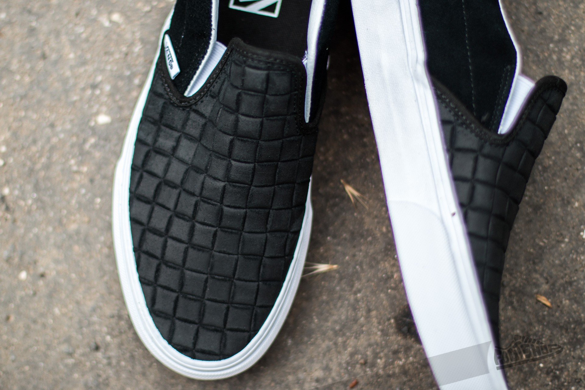Men s shoes Vans Classic Slip On Suede Checkers Black Footshop