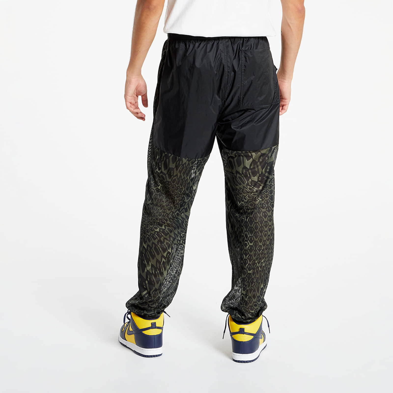 Farmerek és nadrágok Nike ACG NRG Dri-Fit Hpyarchnd Pants Sequoia/ Black