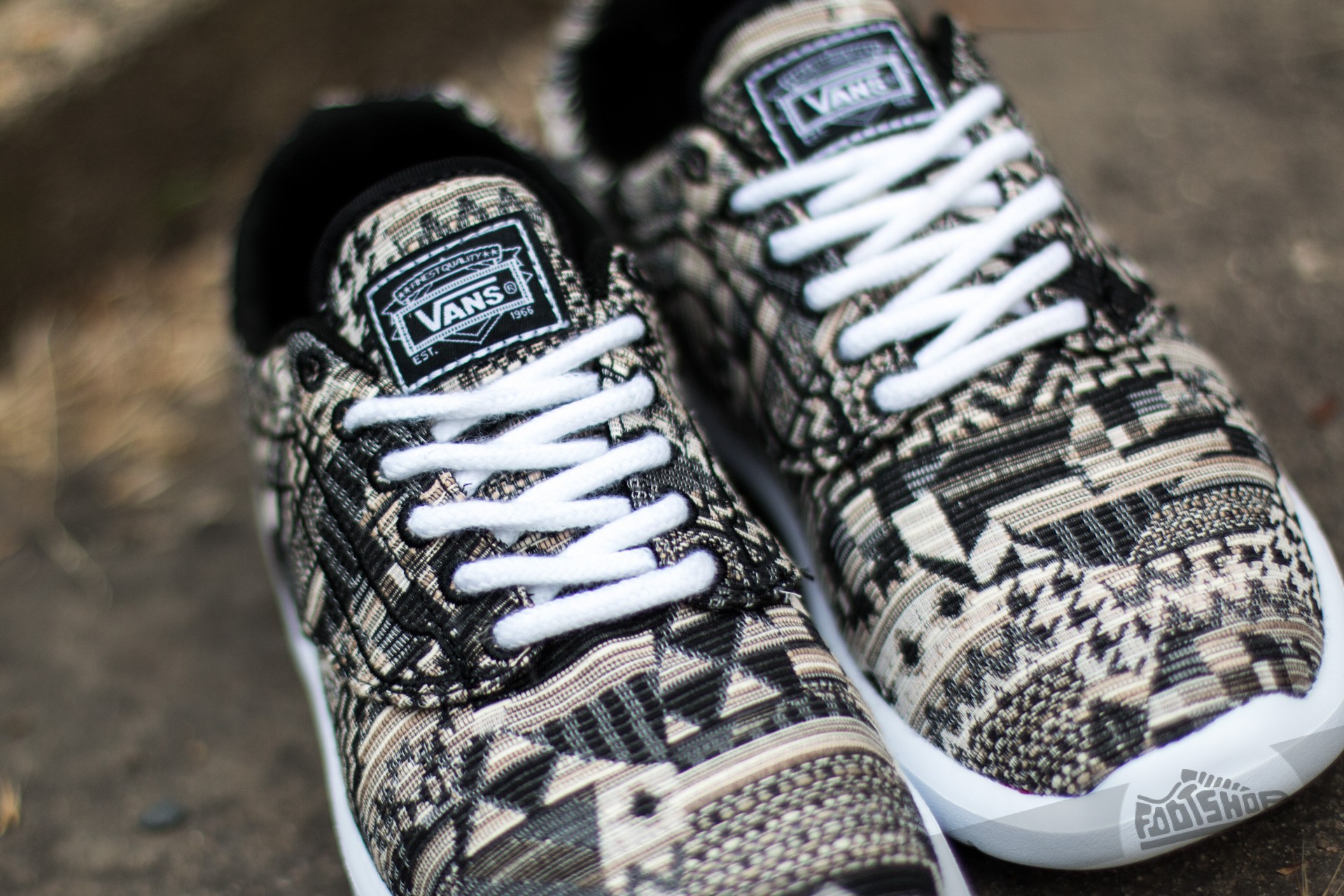 Vans iso 1.5 italian weave hot sale