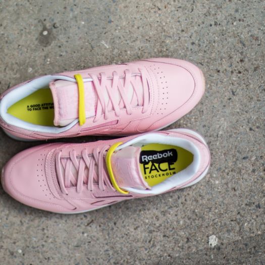 Reebok face pink cheap