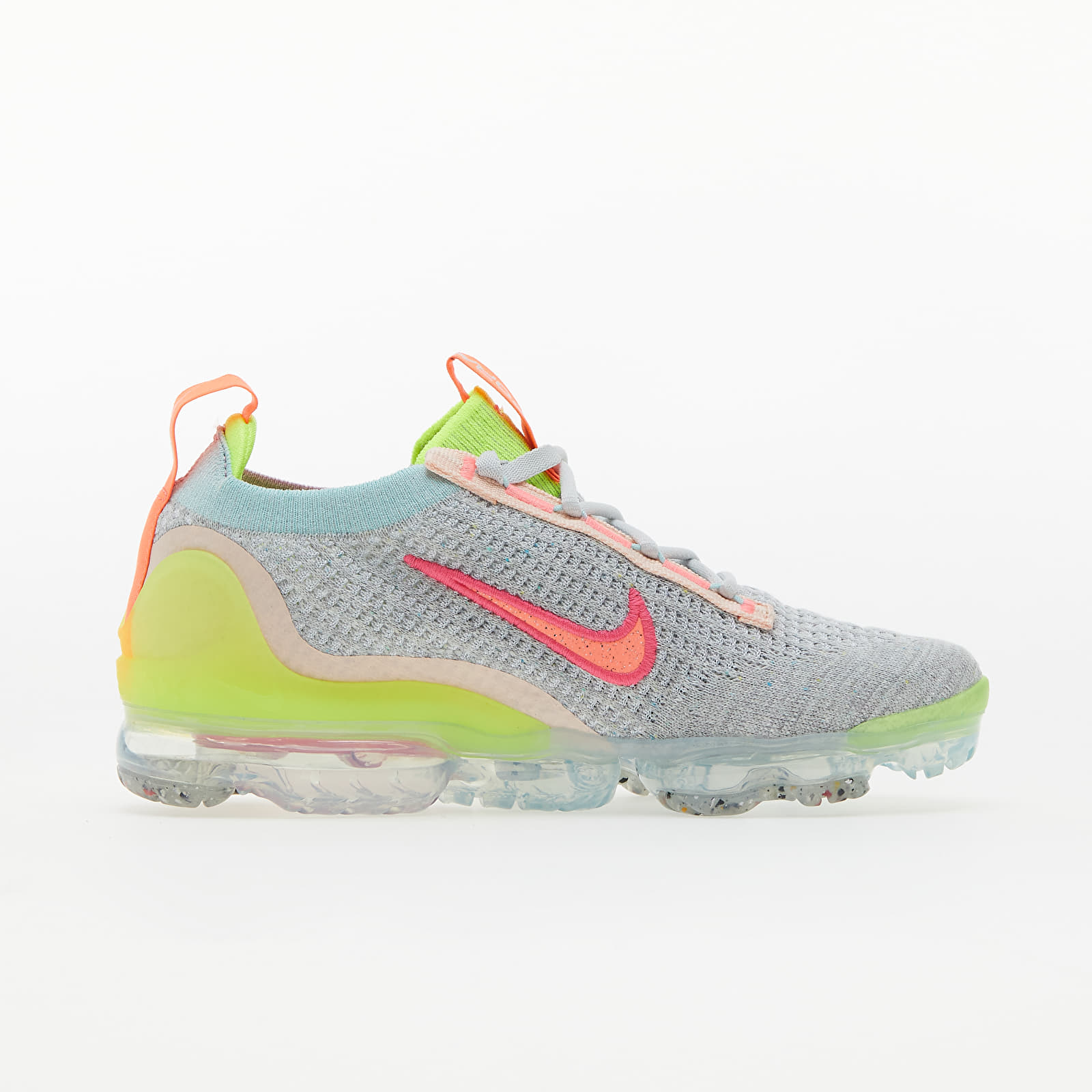 Women s shoes Nike W Air VaporMax 2021 Flyknit Photon Dust Hyper