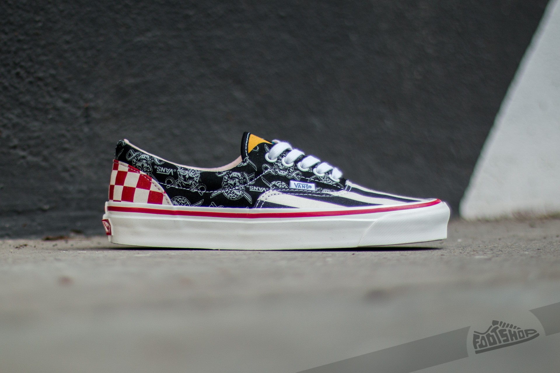 Vans era 95 reissue top